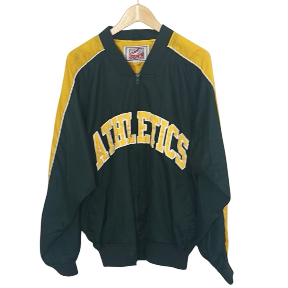 ATHLETICS A’s Off The Bench Green Nylon Windbreaker Vintage Embroidered Size M